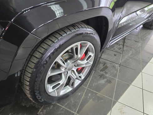 Used 2012 Jeep Grand Cherokee SRT8 w/ Luxury Group II image 41