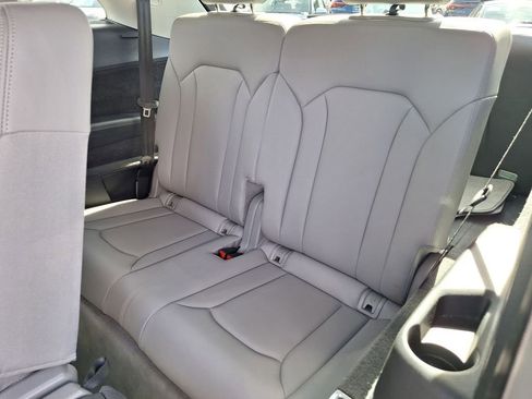 Used 2024 Audi Q7 3.0T Premium Plus image 13