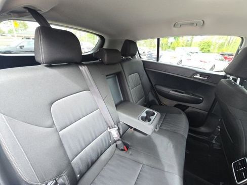 Used 2021 Kia Sportage LX image 14