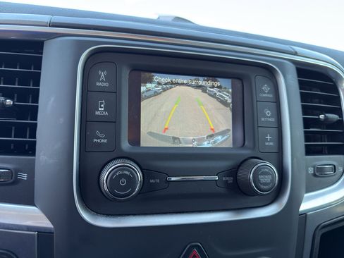 Used 2024 RAM 1500 Classic SLT image 19