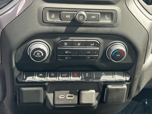 Used 2024 Chevrolet Silverado 1500 Custom Trail Boss AWD/4WD image 22