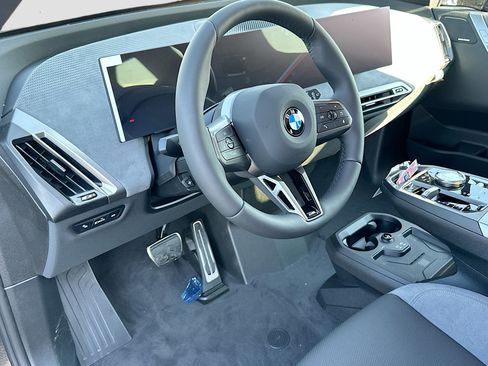 New 2026 BMW iX xDrive45 w/ M Sport Package image 7