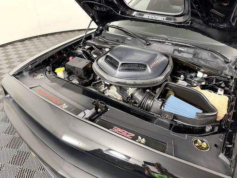 Used 2016 Dodge Challenger R/T Scat Pack RWD image 20