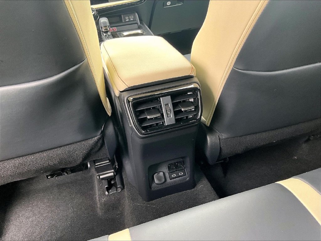 Used 2023 Lexus NX 350 AWD image 32