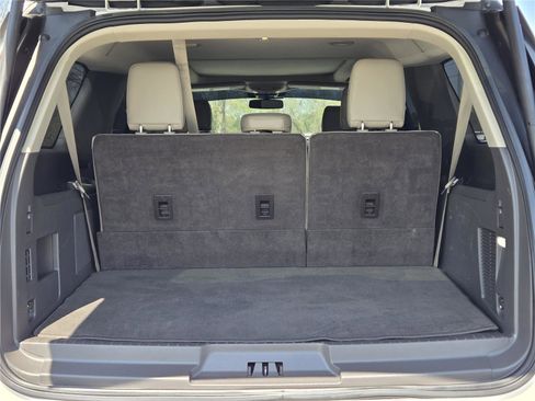 Used 2019 Ford Expedition Max Limited w/ Equipment Group 301A RWD image 10