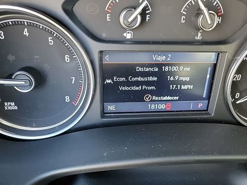Used 2023 Buick Enclave Essence w/ Sport Touring Edition FWD image 20