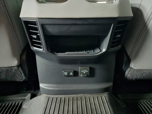 Used 2024 Toyota Tundra Limited w/ TRD Off-Road Package AWD/4WD image 32