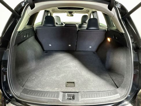 Used 2019 INFINITI QX50 Luxe w/ Navigation Package AWD/4WD image 26