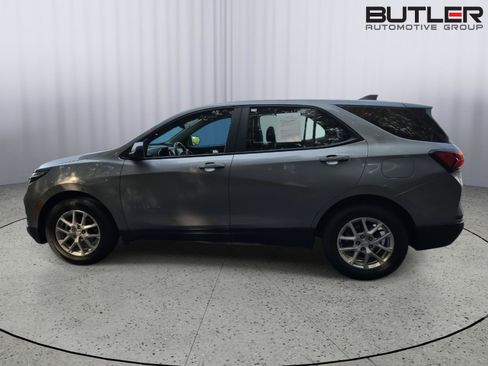 Used 2024 Chevrolet Equinox LS FWD image 5