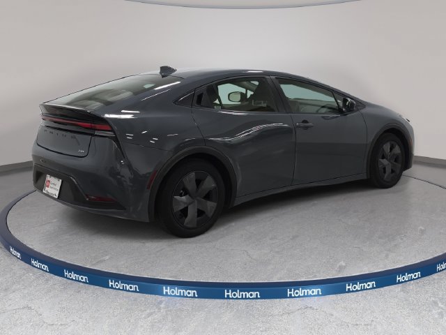 Certified 2025 Toyota Prius LE FWD image 5