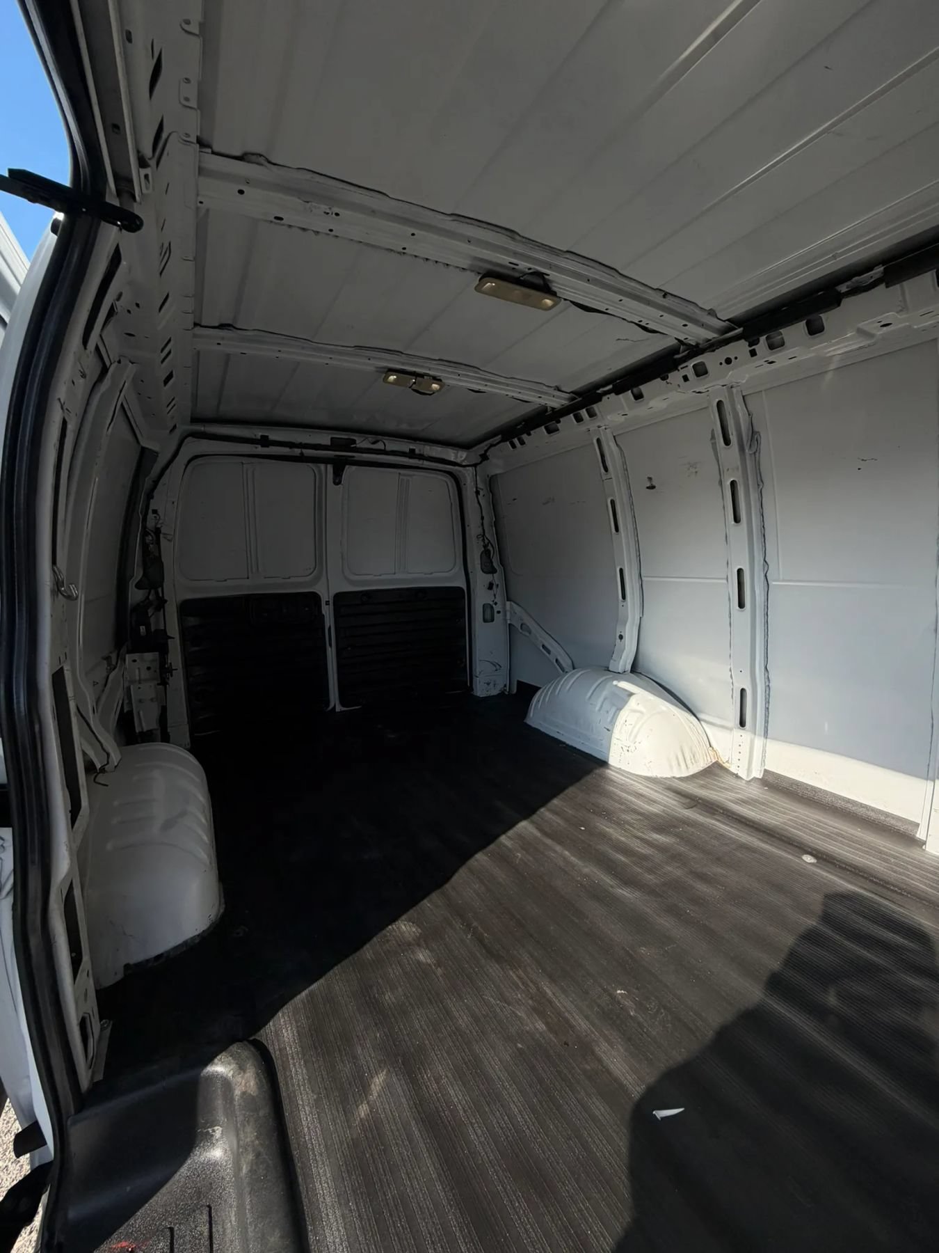 Used 2023 GMC Savana 2500 w/ Driver Convenience Package RWD image 22