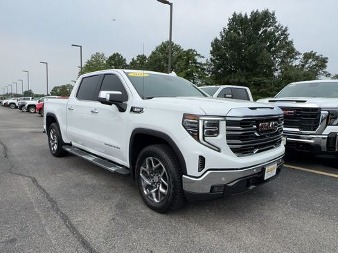 Certified 2025 GMC Sierra 1500 SLT w/ SLT Premium Plus Package AWD/4WD image 2