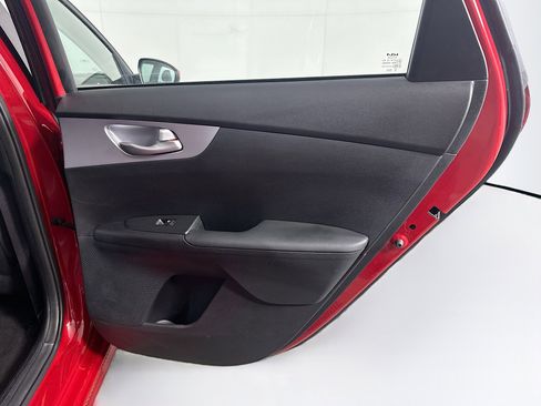 Used 2024 Kia Forte LXS image 29