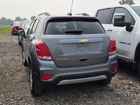 Used 2019 Chevrolet Trax LT w/ LT Convenience Package AWD/4WD image 3