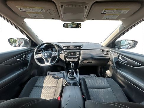 Used 2018 Nissan Rogue SV w/ Premium Package AWD/4WD image 20