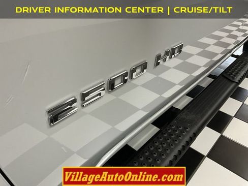 Used 2023 Chevrolet Silverado 2500 LT w/ Convenience Package AWD/4WD image 11