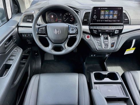 Certified 2026 Honda Odyssey EX-L image 26