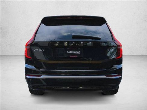 New 2026 Volvo XC90 T8 Plus w/ Protection Package AWD/4WD image 8