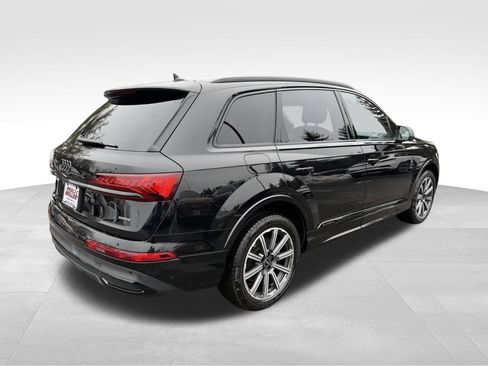 Used 2023 Audi Q7 2.0T Premium Plus w/ Premium Plus Package AWD/4WD image 10