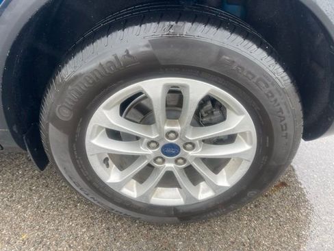 Used 2021 Ford Escape SE w/ Convenience Package image 10