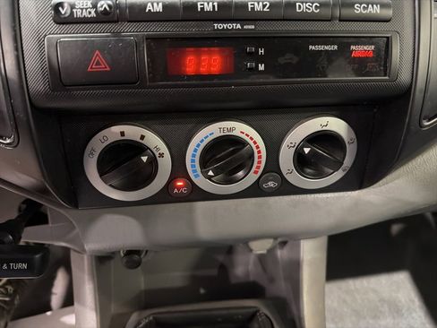 Used 2008 Toyota Tacoma 4x4 Access Cab image 12