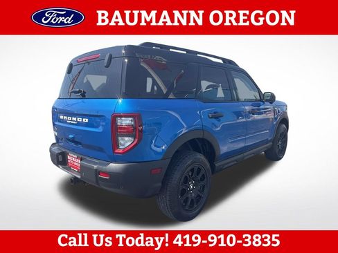 Used 2025 Ford Bronco Sport Badlands AWD/4WD image 3