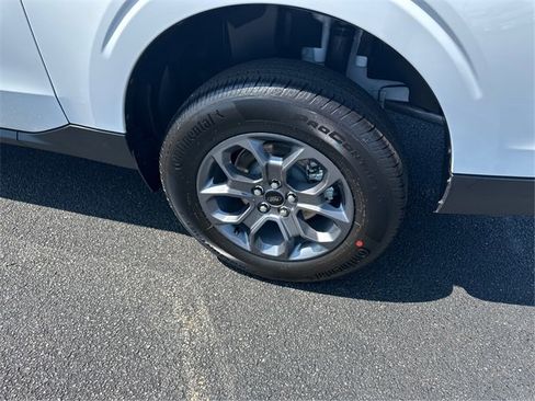 New 2025 Ford Maverick XLT w/ XLT Luxury Package image 14