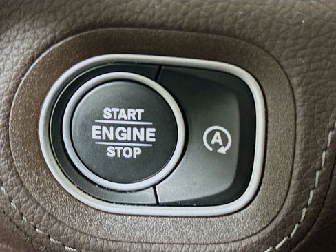 Certified 2023 Mercedes-Benz GLE 580 4MATIC image 16