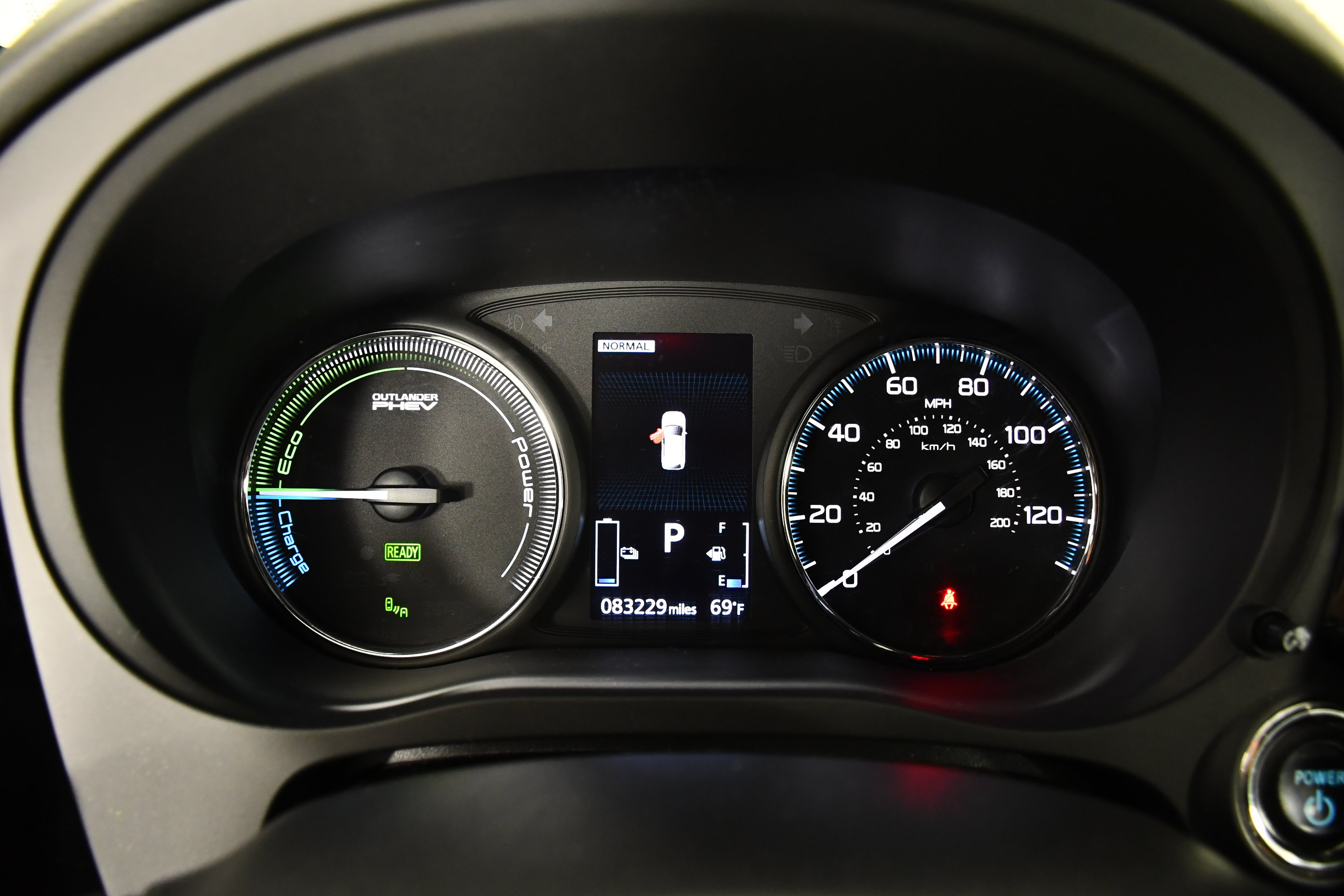 Used 2020 Mitsubishi Outlander SEL AWD/4WD image 19