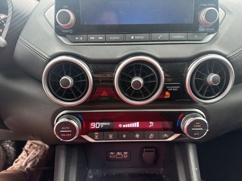 Used 2021 Nissan Sentra SV image 16