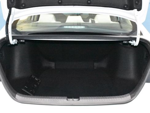 Used 2024 Honda Accord EX image 32