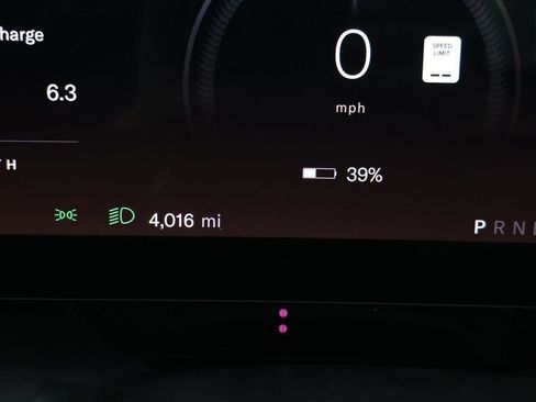 Used 2023 Lucid Air Touring image 13