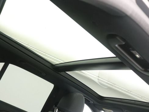 New 2026 Mercedes-Benz GLE 53 AMG 4MATIC image 15