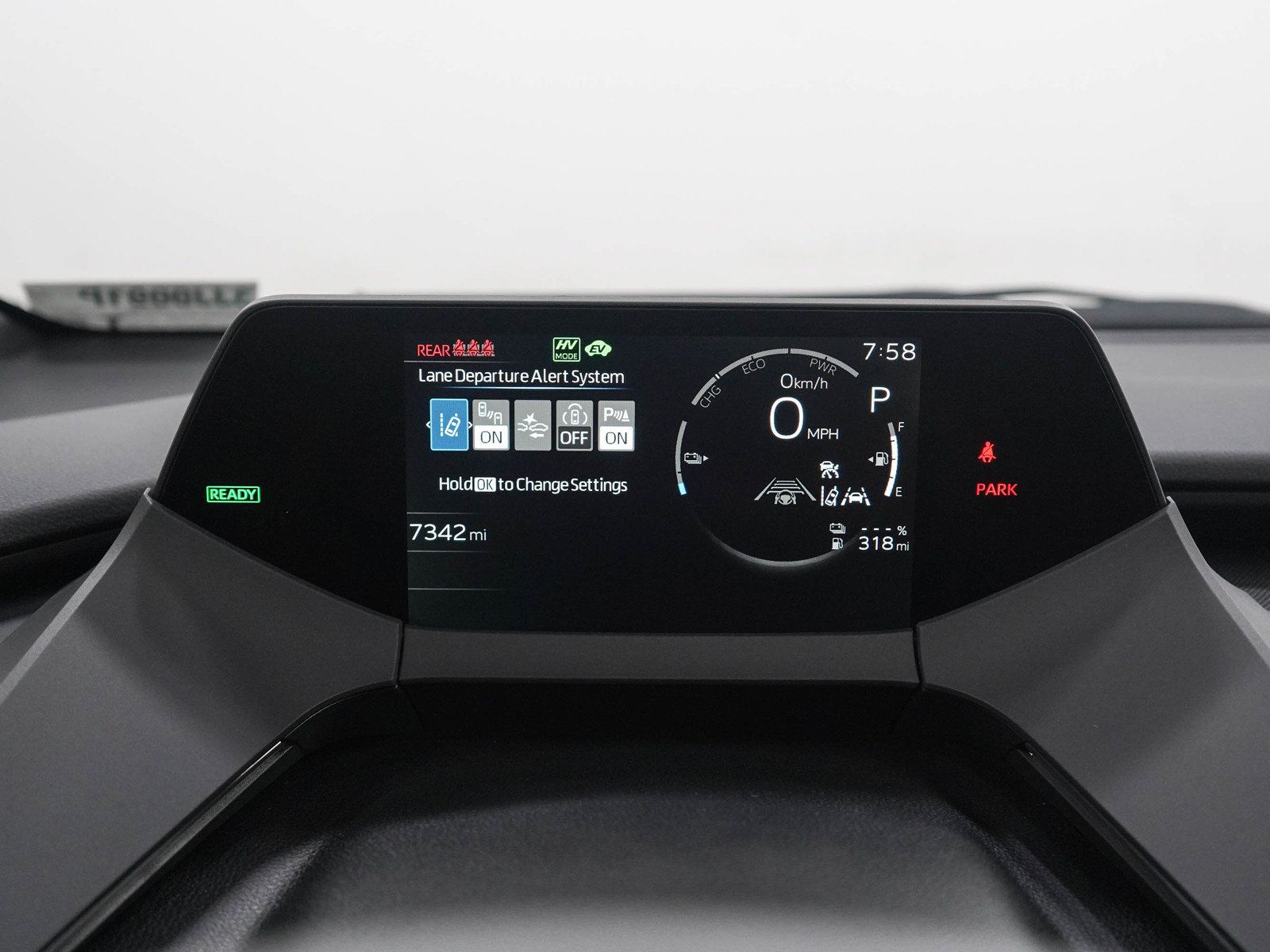 Used 2026 Toyota Prius Plug-In Hybrid FWD image 24
