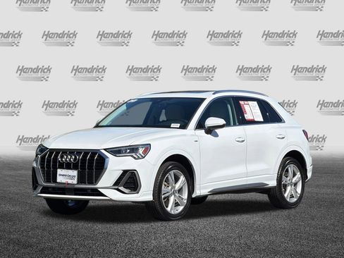 Used 2020 Audi Q3 2.0T Premium Plus w/ Premium Plus Package AWD/4WD image 9