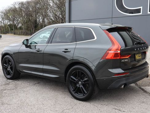 Used 2019 Volvo XC60 T5 Momentum w/ Multimedia Package image 6