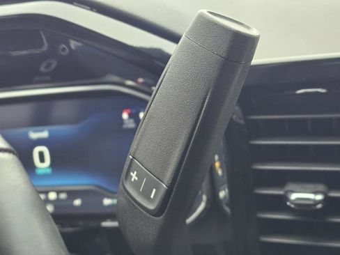 Used 2024 Chevrolet Silverado 1500 RST image 19