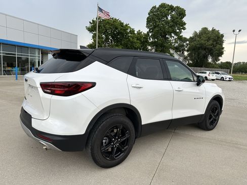 Used 2023 Chevrolet Blazer LT w/ Midnight/Sport Edition AWD/4WD image 3