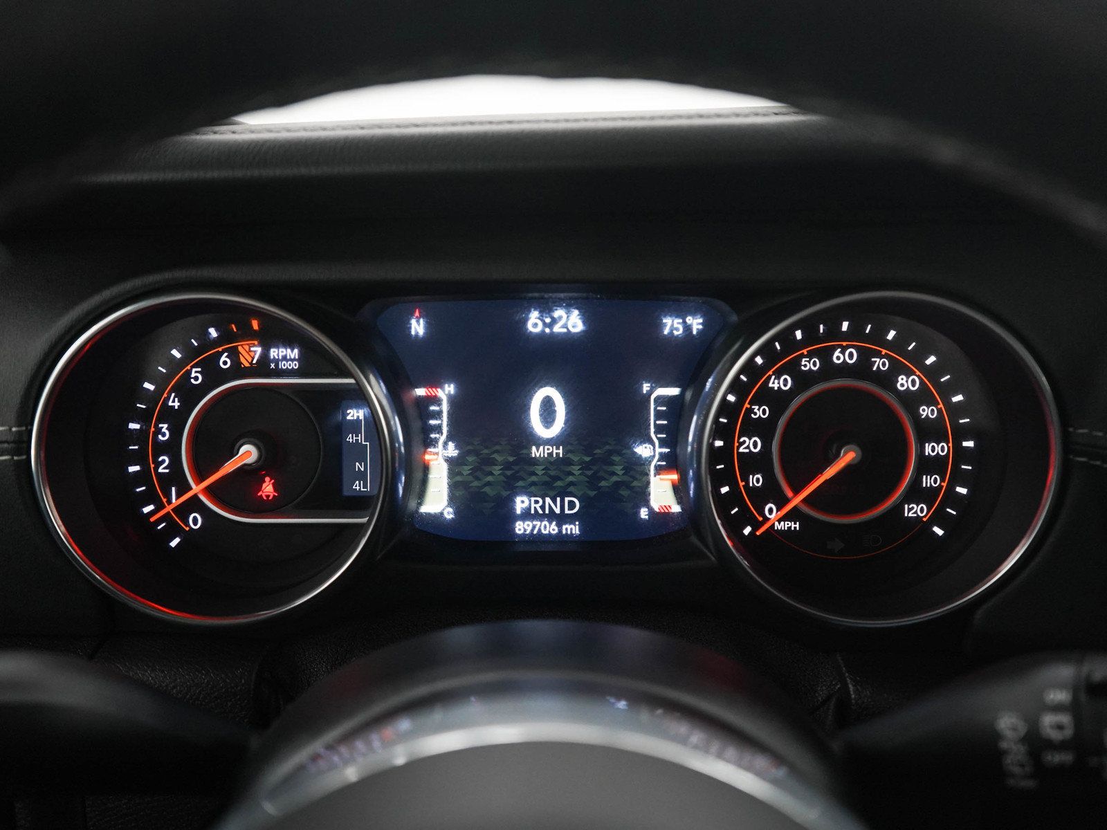 Used 2018 Jeep Wrangler Unlimited Sahara w/ Cold Weather Group AWD/4WD image 24