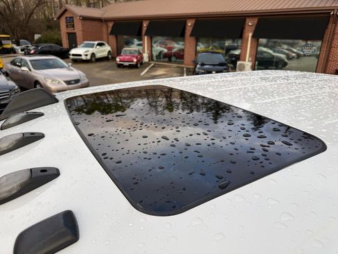 Used 2019 RAM 3500 Limited image 11