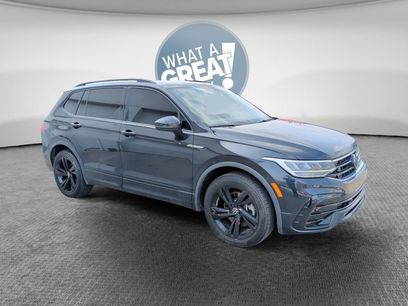 Used 2023 Volkswagen Tiguan SE R-Line