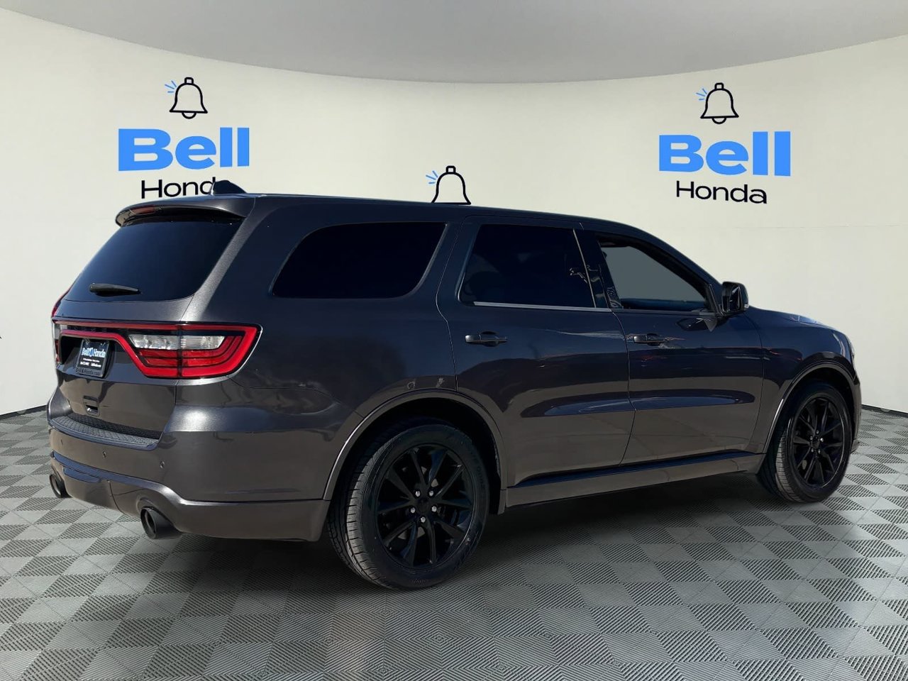 Used 2018 Dodge Durango R/T w/ Trailer Tow Group IV RWD image 4