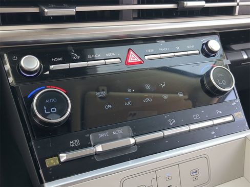 New 2026 Hyundai Santa Fe SE image 26