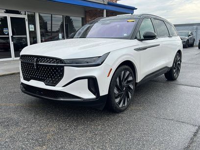 Used 2024 Lincoln Nautilus Reserve w/ Equipment Group 202A