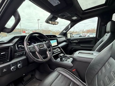 Used 2022 GMC Sierra 1500 AT4X image 17