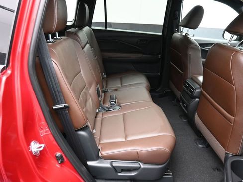 Certified 2024 Honda Passport EX-L image 24