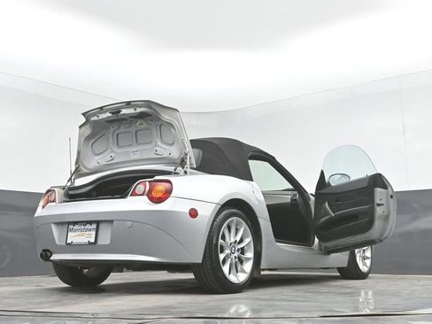 Used 2003 BMW Z4 2.5i image 45