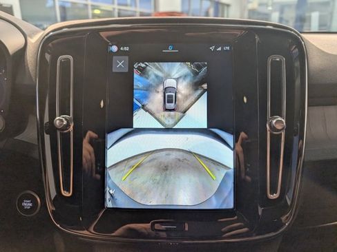 New 2026 Volvo XC40 B5 Plus w/ Protection Package Premier image 20