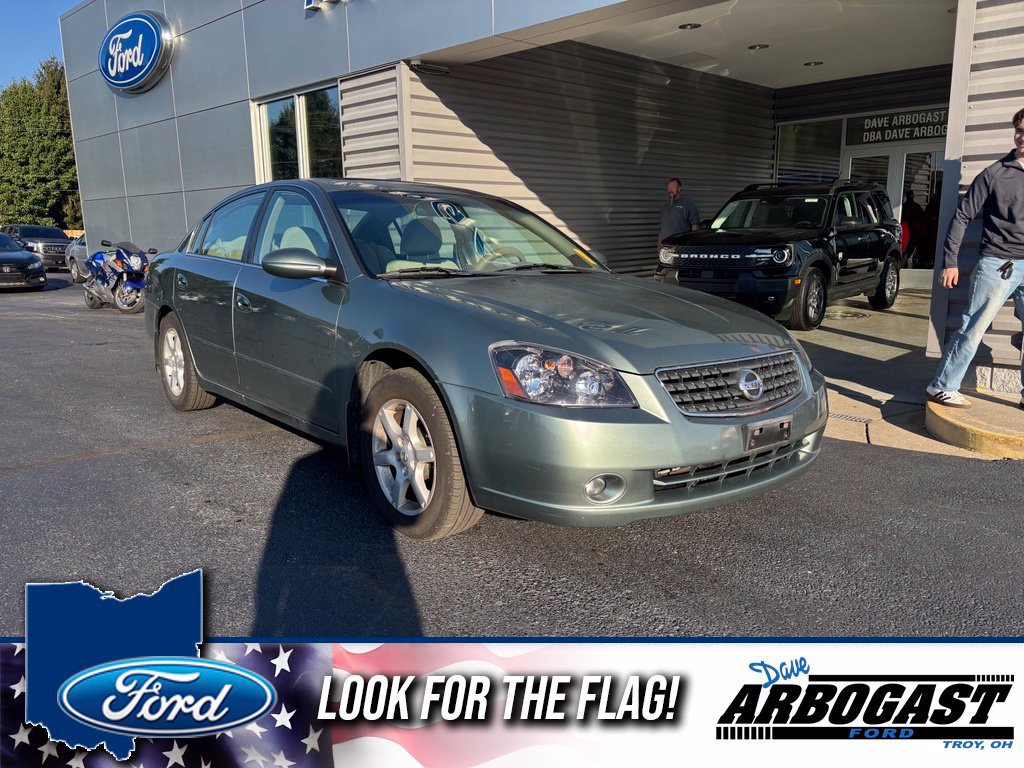 Used 2005 Nissan Altima 2.5 S w/ (G01) Convenience Plus Pkg FWD image 1
