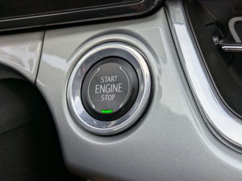 Used 2024 Chevrolet Trax LT w/ Driver Confidence Package image 26